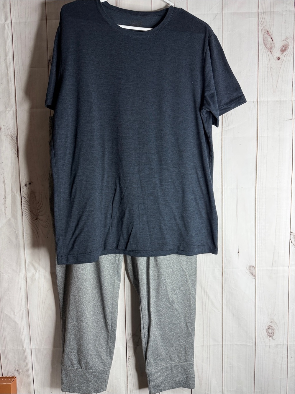 Womens 32 cool  Crew Neck T-Shirt in Navy and grey NY laundry sleep pants sz lrg